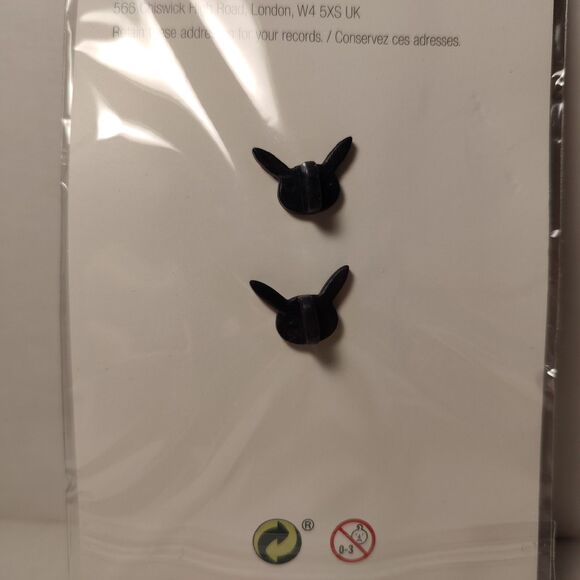 Pokemon Torchic Enamel Pin Official Nintendo Collectible Standing Pin Badge - Picture 2 of 4